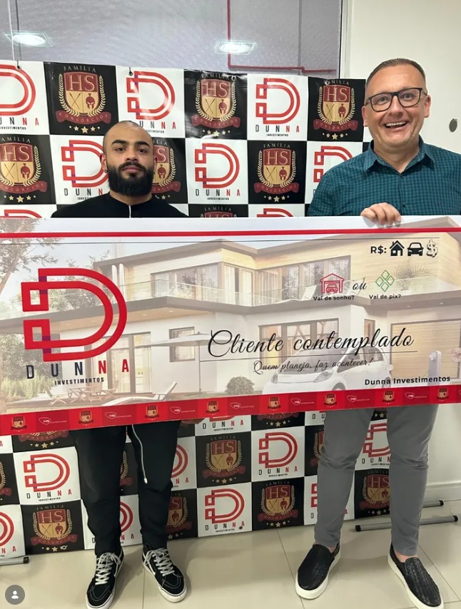 Registro de cliente com placa de contemplação na Dunna