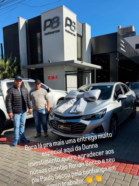 Registro da entrega de um veículo com laço